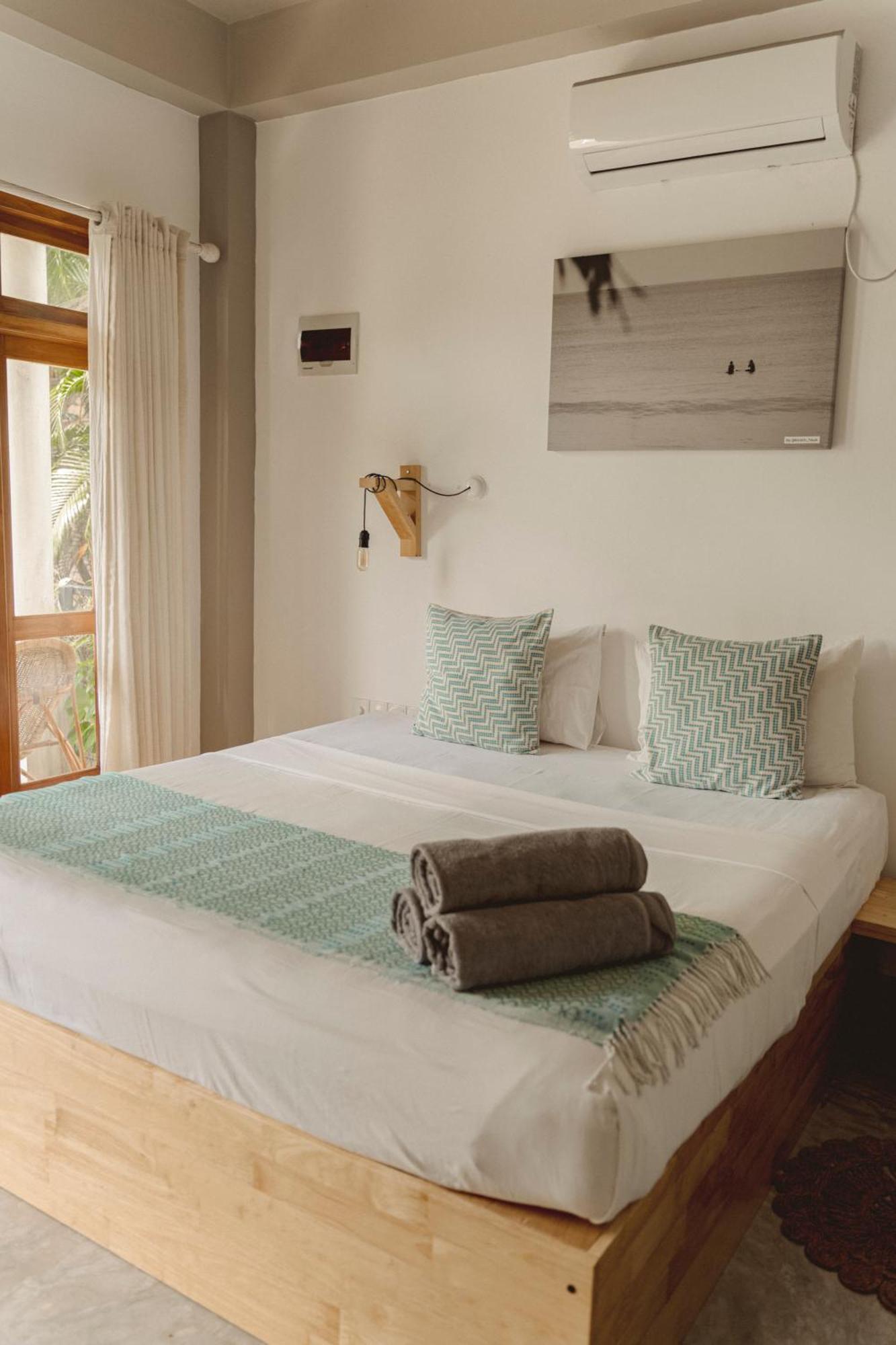 Taboo Hotel Dikwella Bagian luar foto